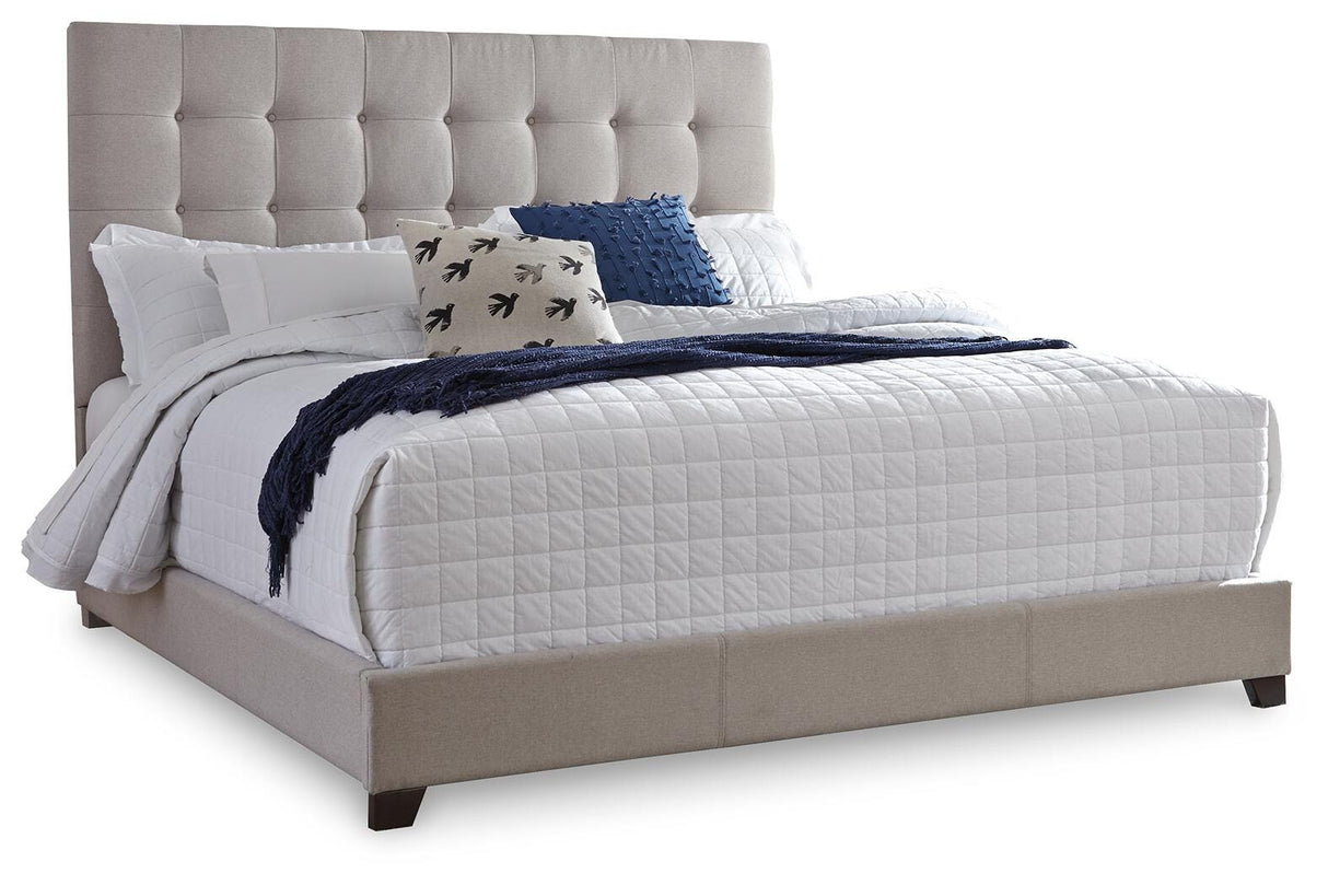 Dolante King Upholstered Bed - B130-582