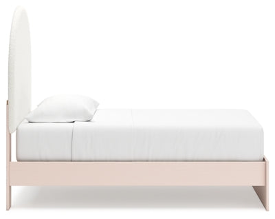Wistenpine Twin Upholstered Panel Bed, Dresser and Mirror - B1323B2