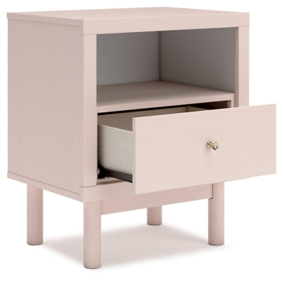 Wistenpine Nightstand - B1323-91