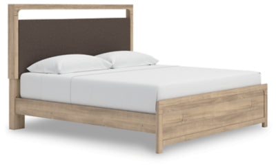 Kinlanni King Upholstered Platform Bed - PCB1360B16