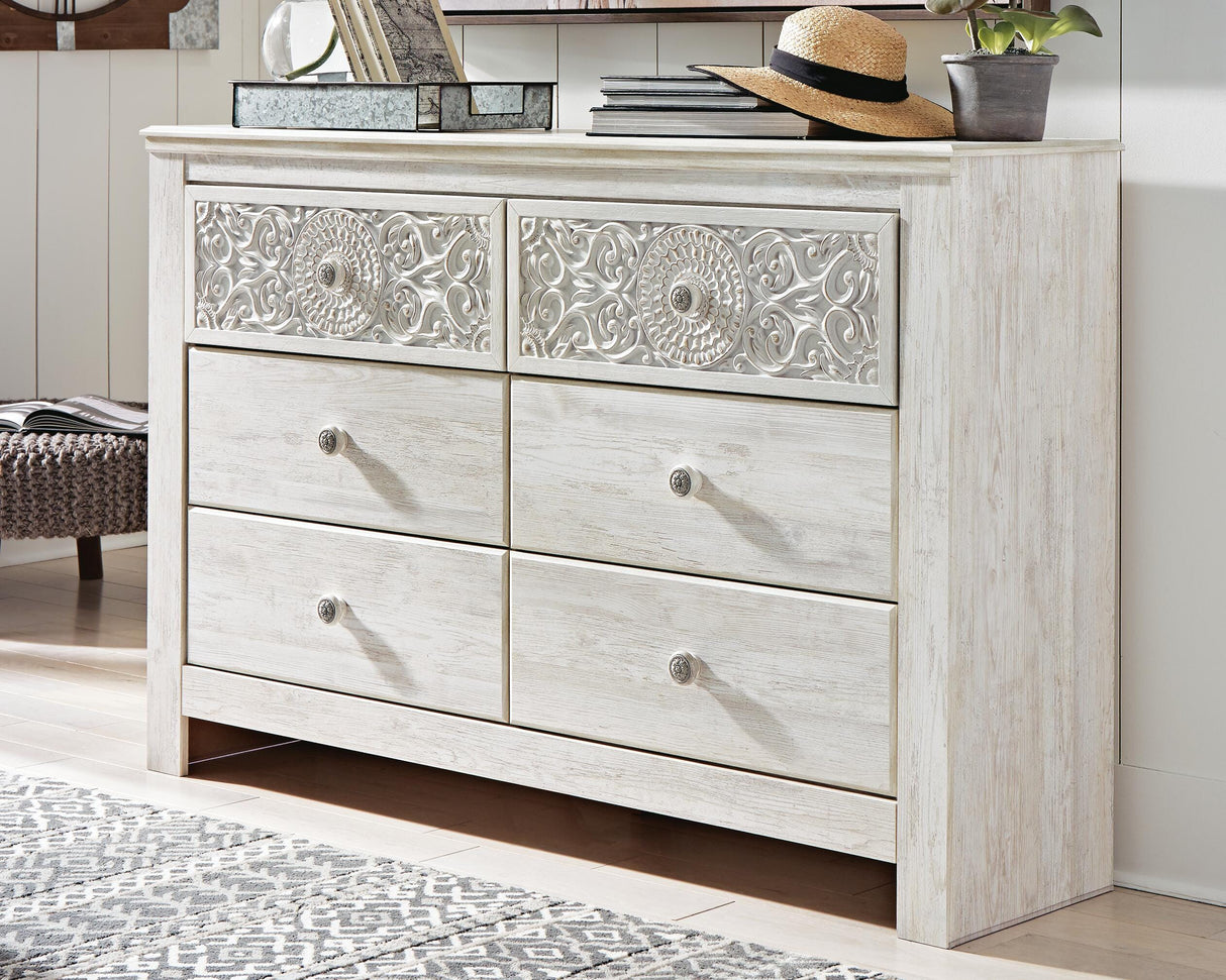 Paxberry Queen Panel Bed, Dresser, 2 Chests and 2 Nightstands - B181B31