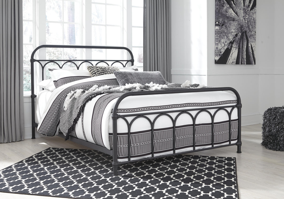 Nashburg Queen Metal Bed - B280-681