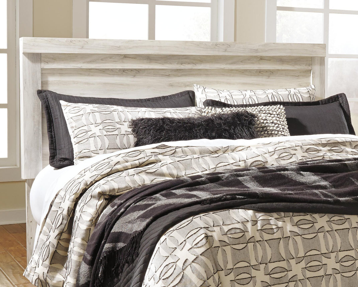 Bellaby King Panel Bed - B331B8
