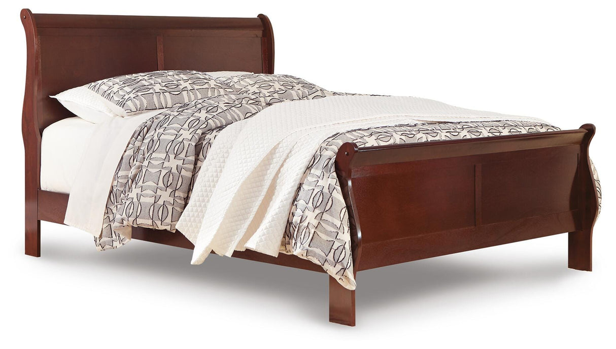Alisdair Queen Sleigh Bed, Dresser, Mirror, Chest and Nightstand - B376B12