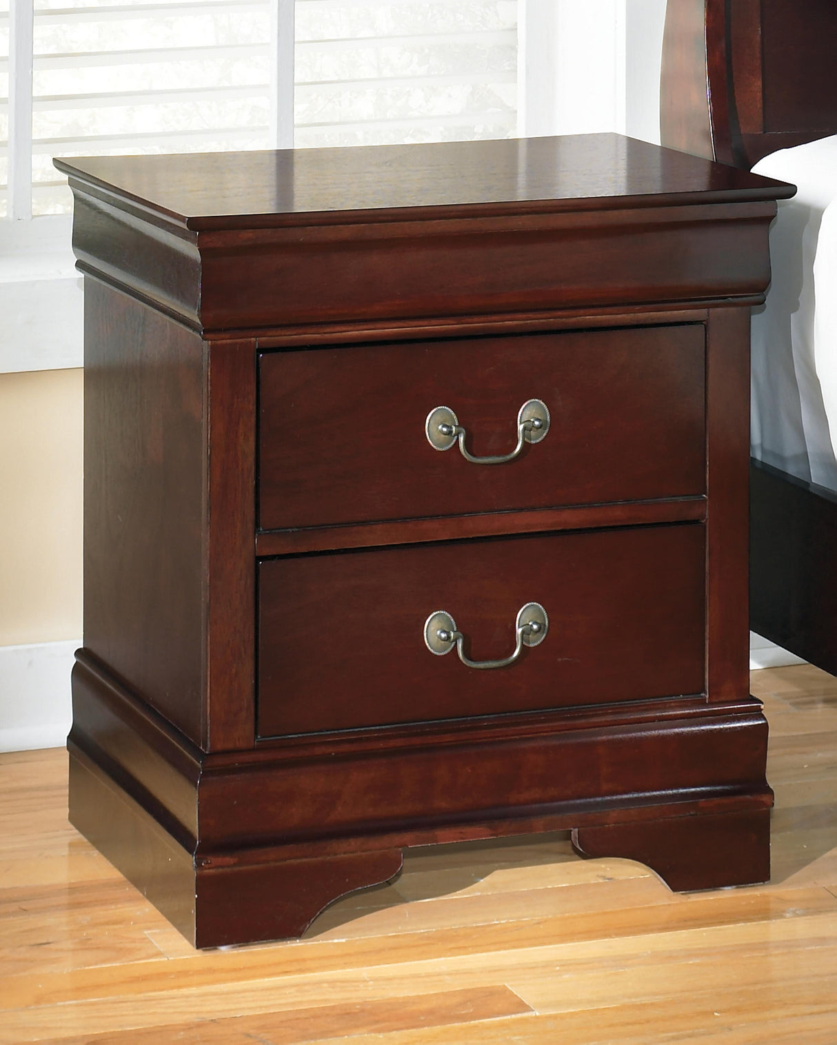 Alisdair Twin Sleigh Bed and Nightstand - B376B38