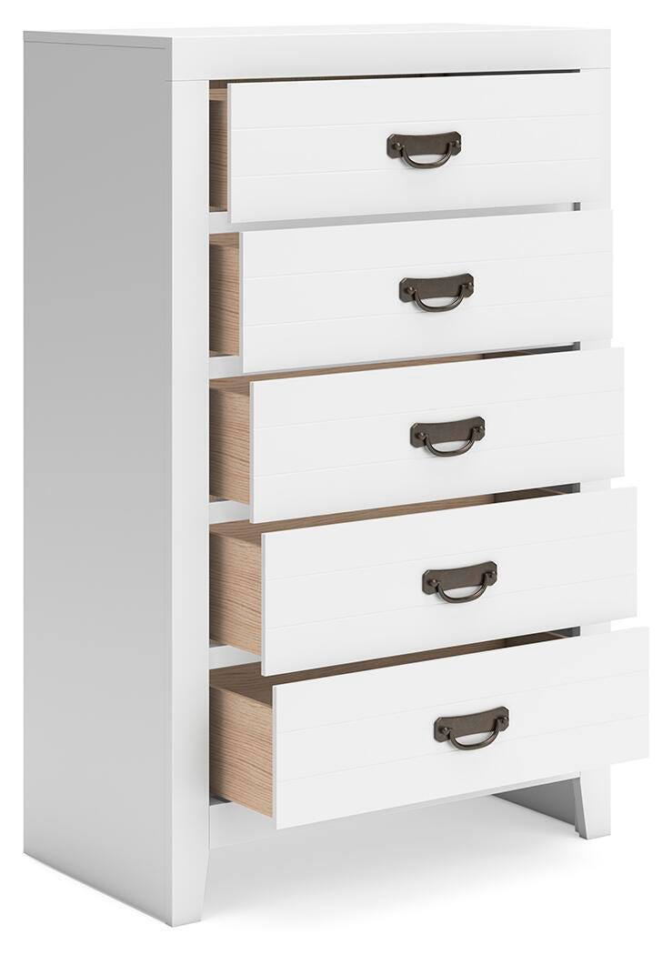 Binterglen Chest of Drawers - B427-46