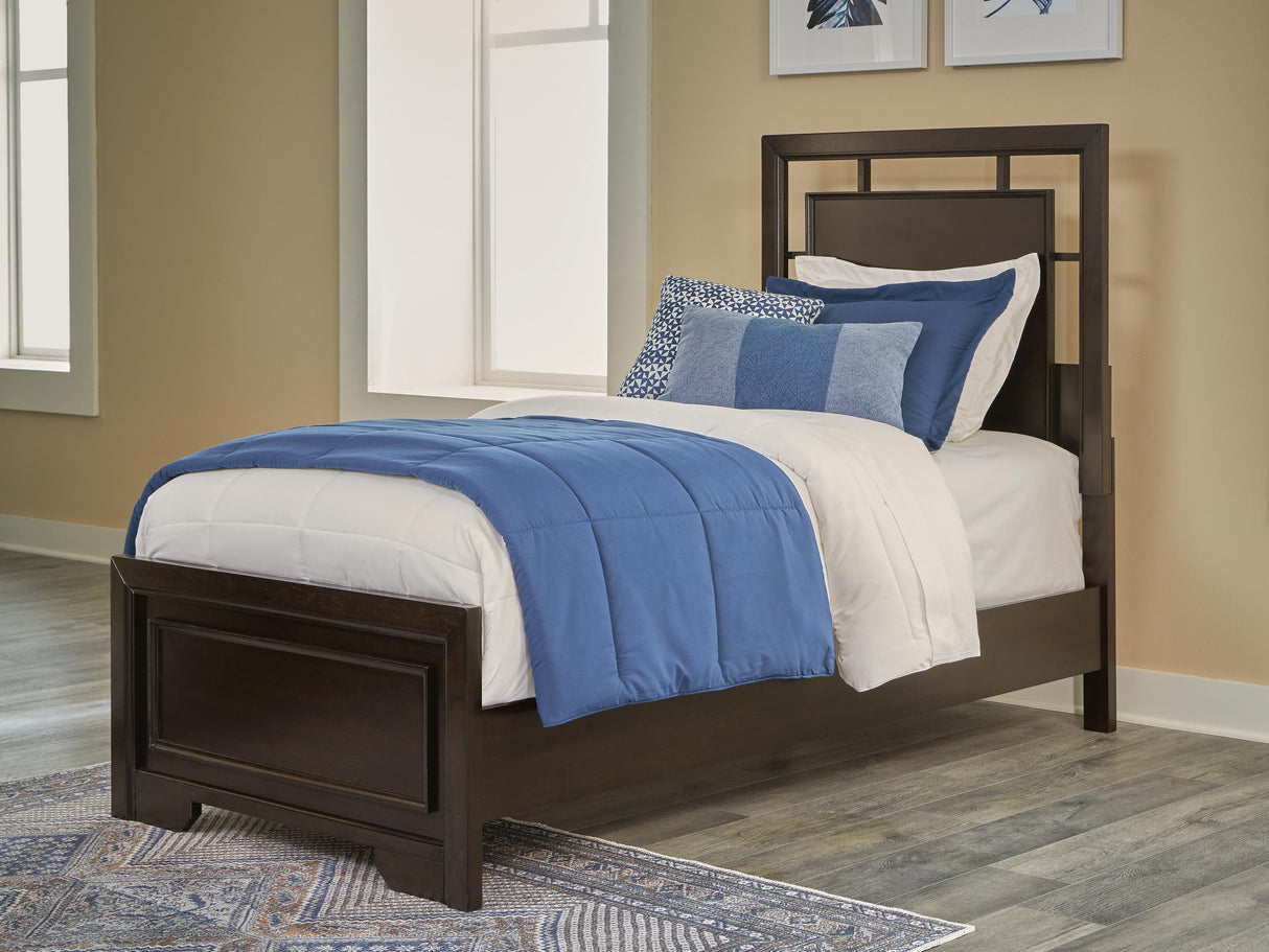 Covetown Twin Panel Bed, Dresser and Mirror - B441B3