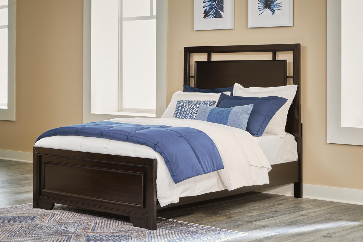 Covetown Full Panel Bed, Dresser and Mirror - B441B5