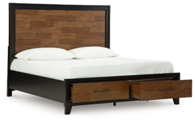 Kraeburn California King Panel Storage Bed - B496B13