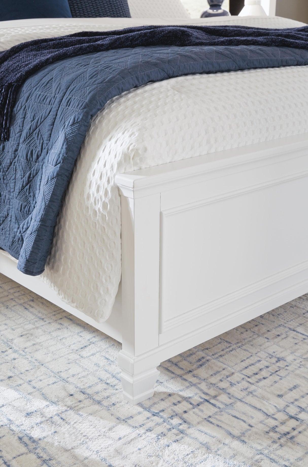 Fortman King Panel Bed - B680B4