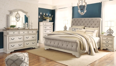 Realyn King Sleigh Bed - B743B11