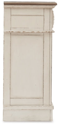 Realyn King Upholstered Panel Bed and Dresser - B743B38