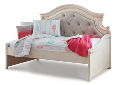 Realyn Twin Daybed with 1 Large Storage Drawer - B743B15