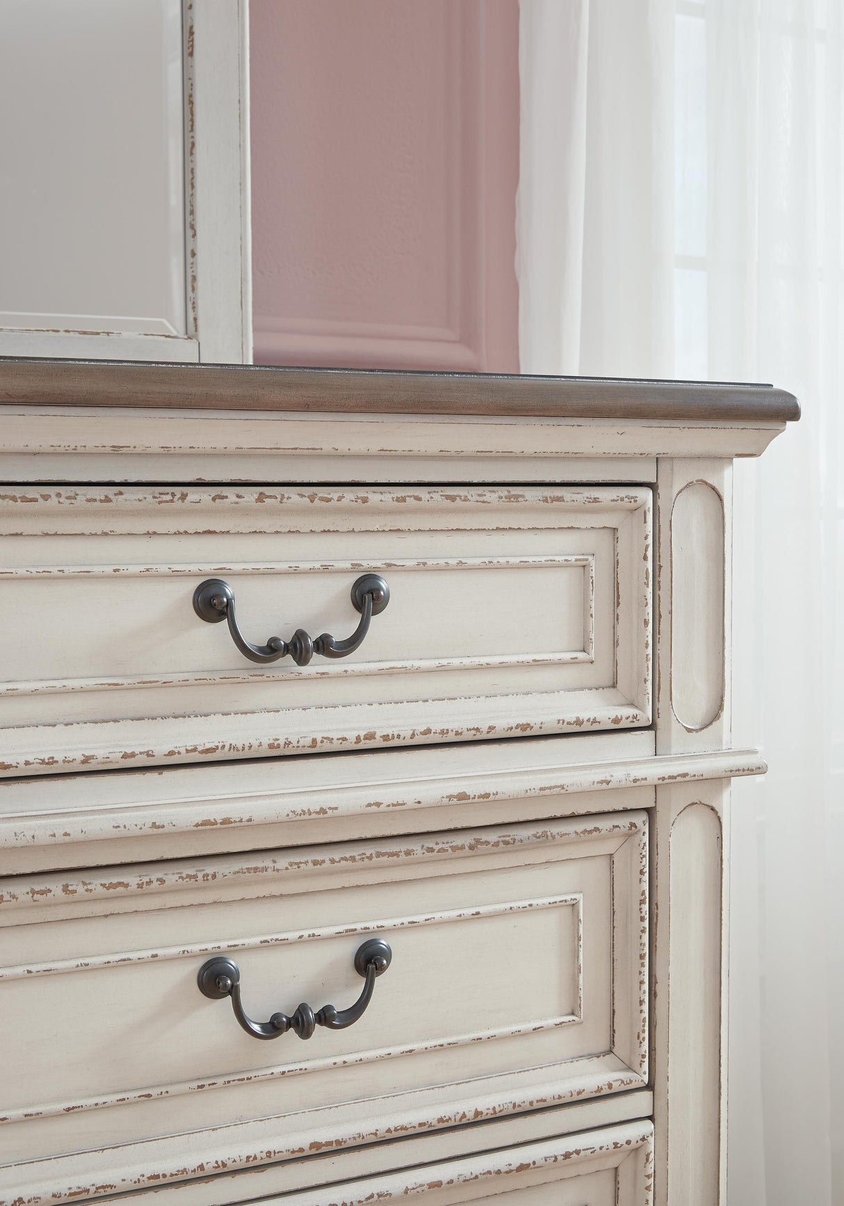 Realyn Dresser and Mirror - B743B1