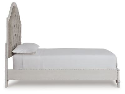 Blendon Queen Upholstered Panel Bed - B747B2