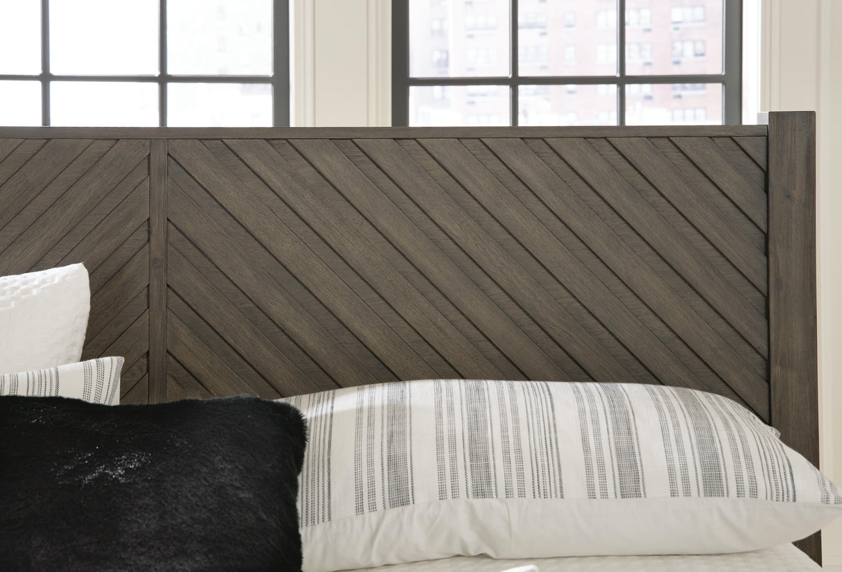 Arkenton King Panel Bed - B786B4