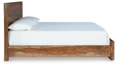 Dressonni King Panel Bed - B790B4