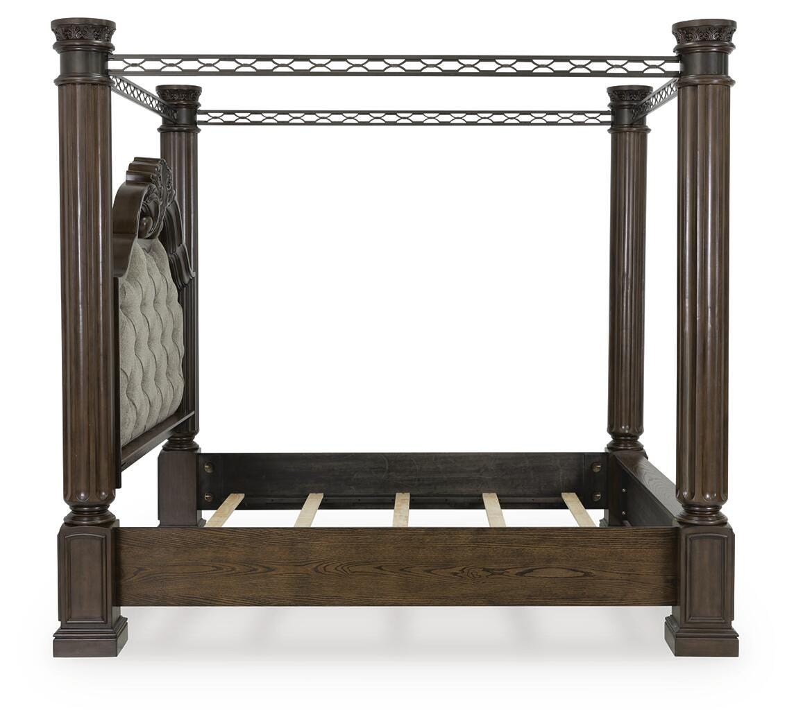 Maylee King Poster Bed and 2 Nightstands - B947B21