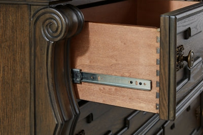 Maylee Dresser - B947-31
