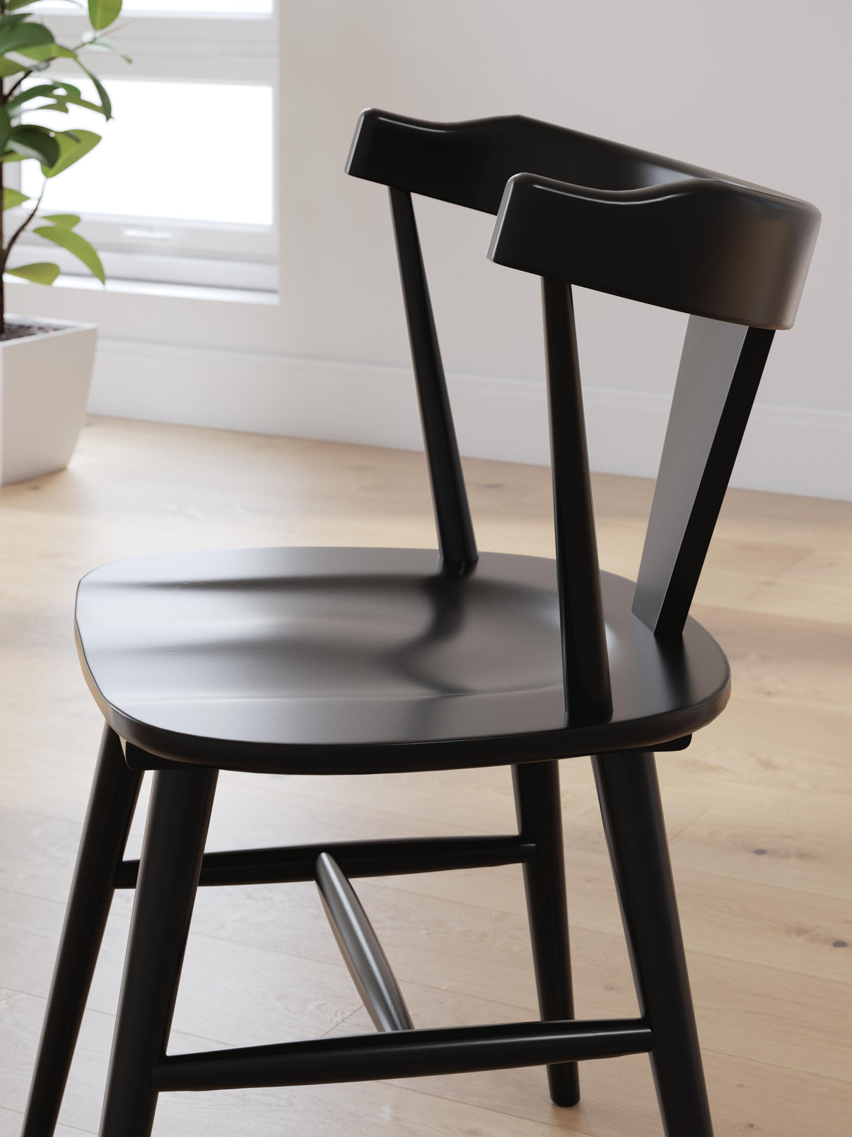 Gretlynn Dining Chair - D501-02