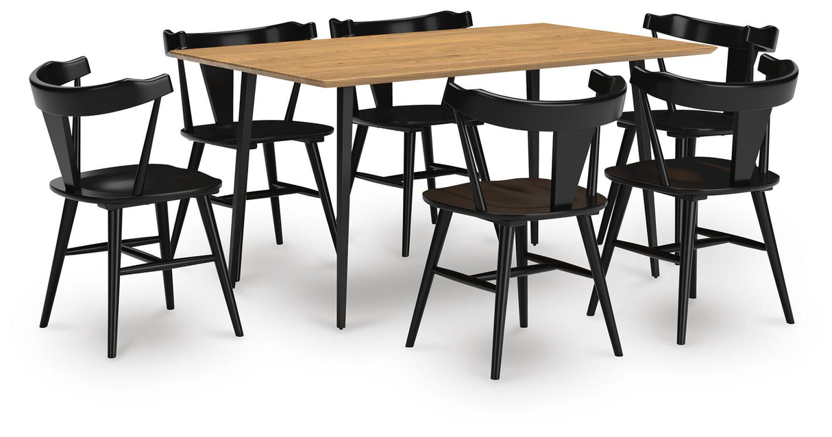 Gretlynn Dining Table and 6 Chairs - D501D4