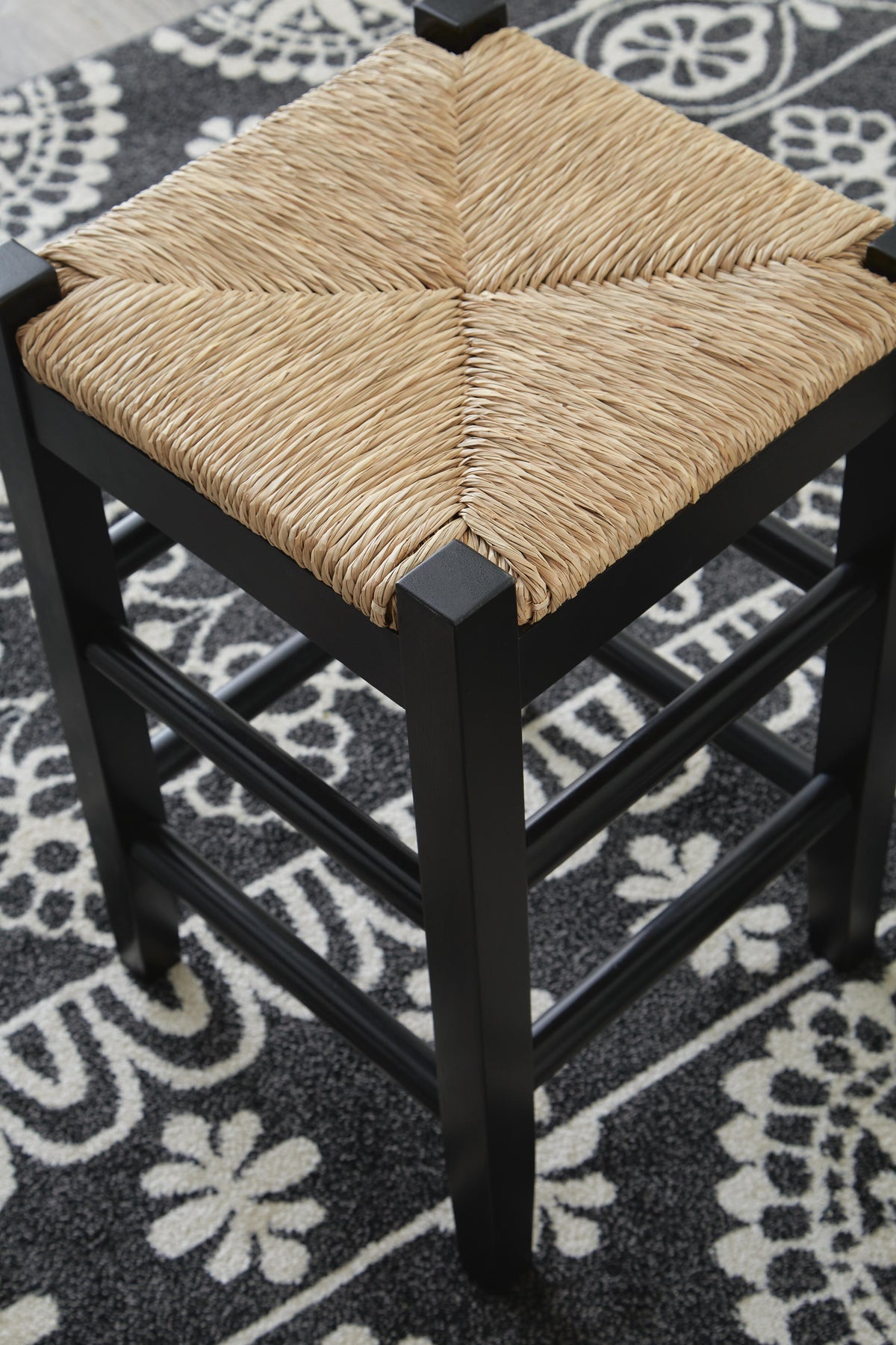 Mirimyn Bar Height Bar Stool (Set of 2) - D508-130X2