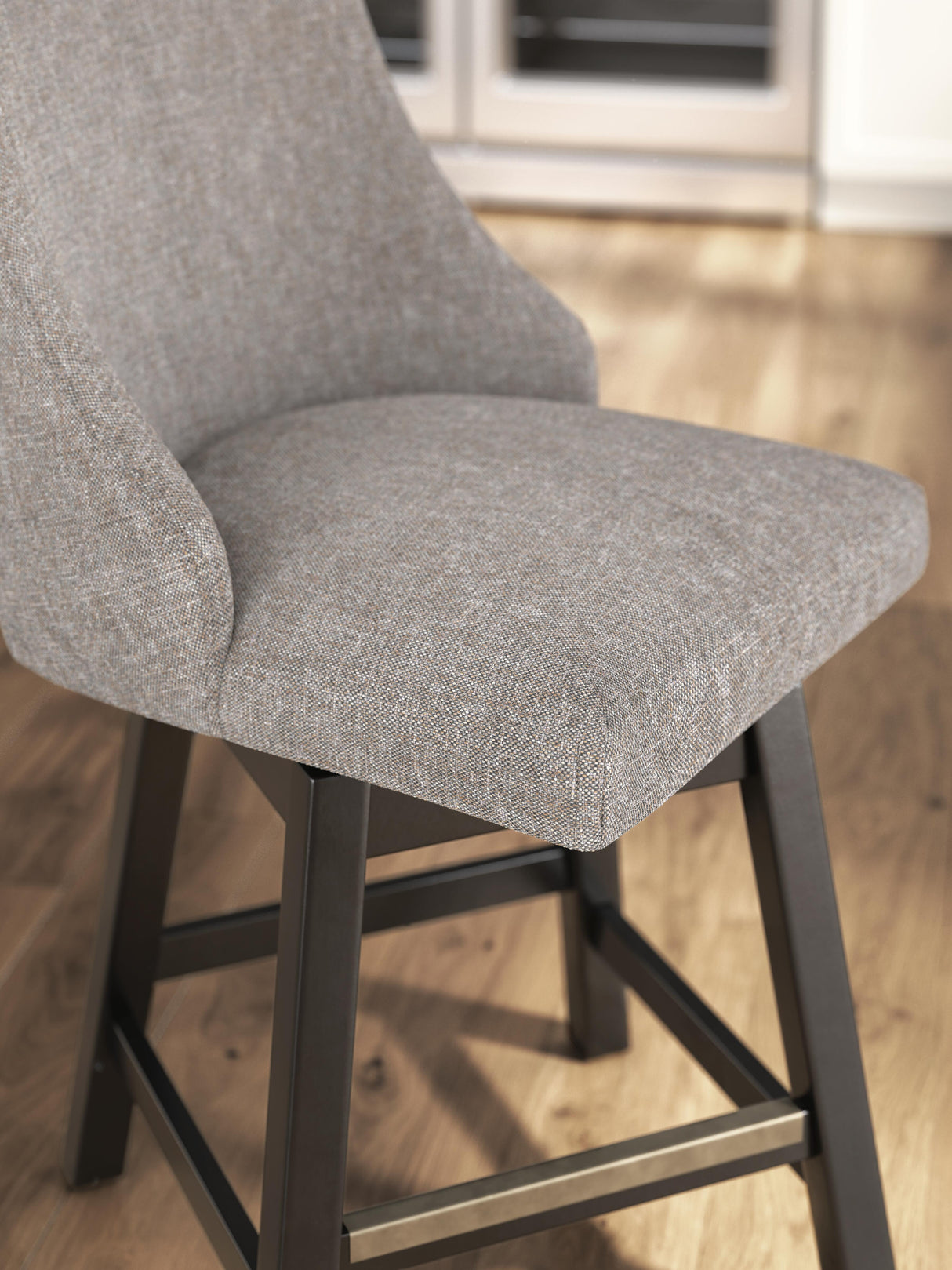 Neymorton Counter Height Barstool - D618-224