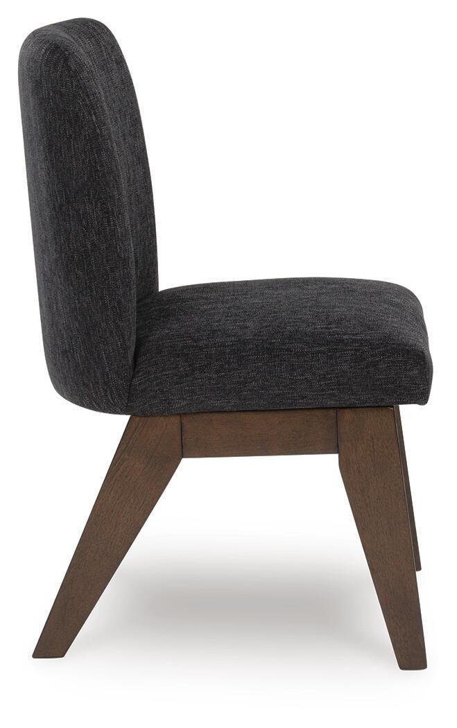 Dilenno Extension Dining Table and 6 Chairs - PCD857D2