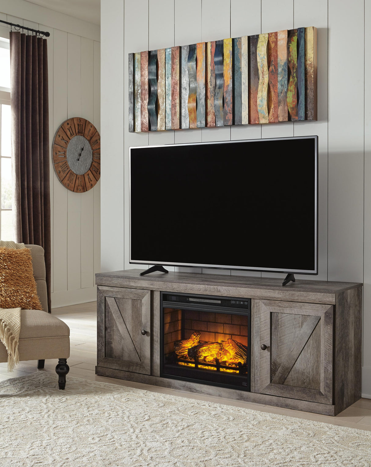 Wynnlow TV Stand with Electric Fireplace - EW0440W7