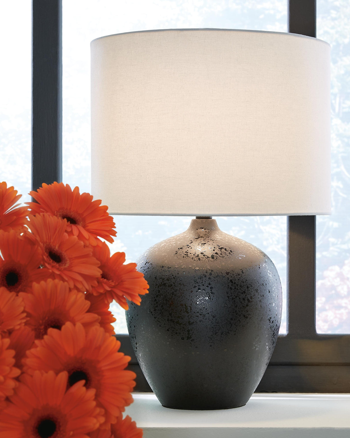 Ladstow Table Lamp (Set of 2) - L123894X2