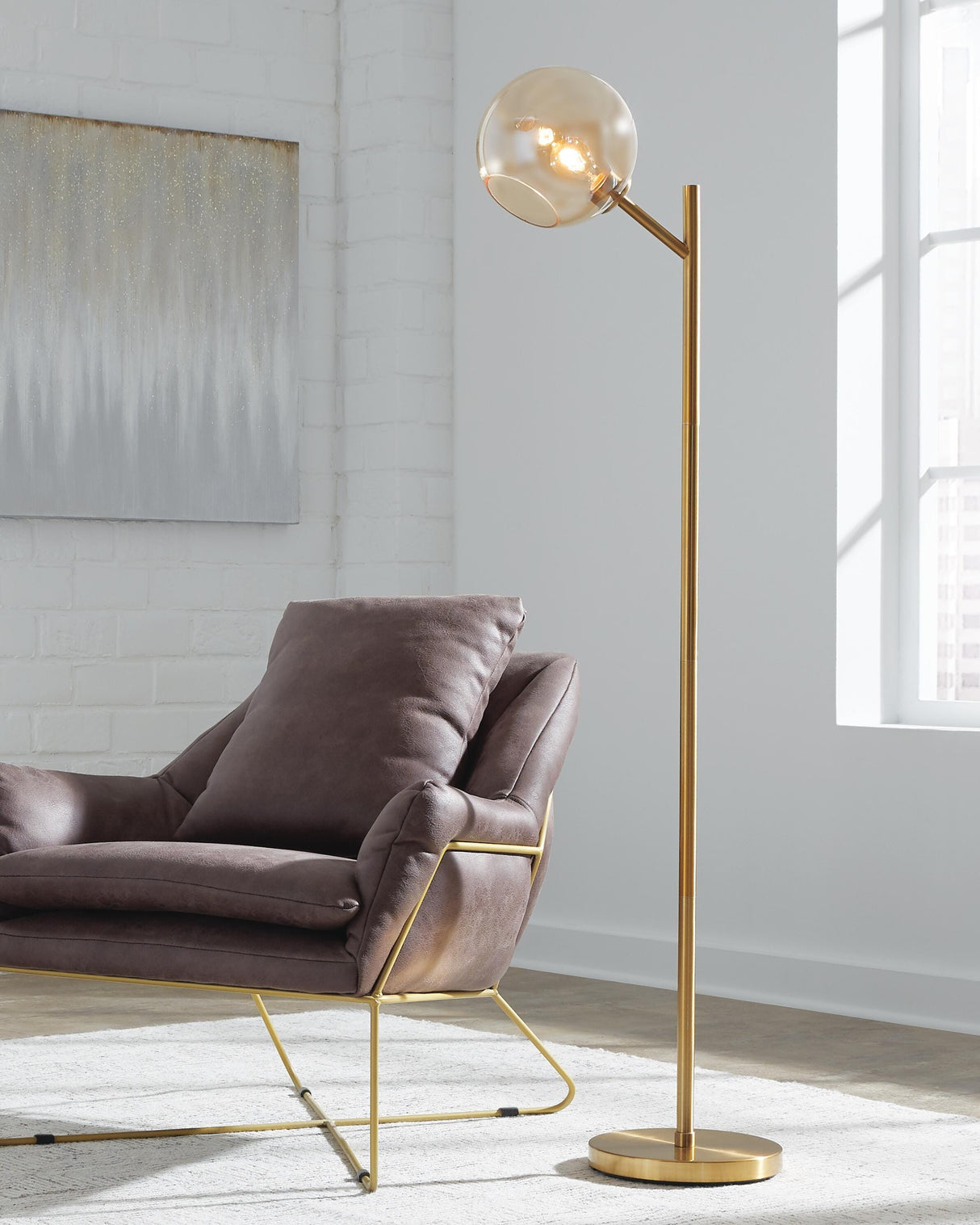 Abanson Floor Lamp - L206021