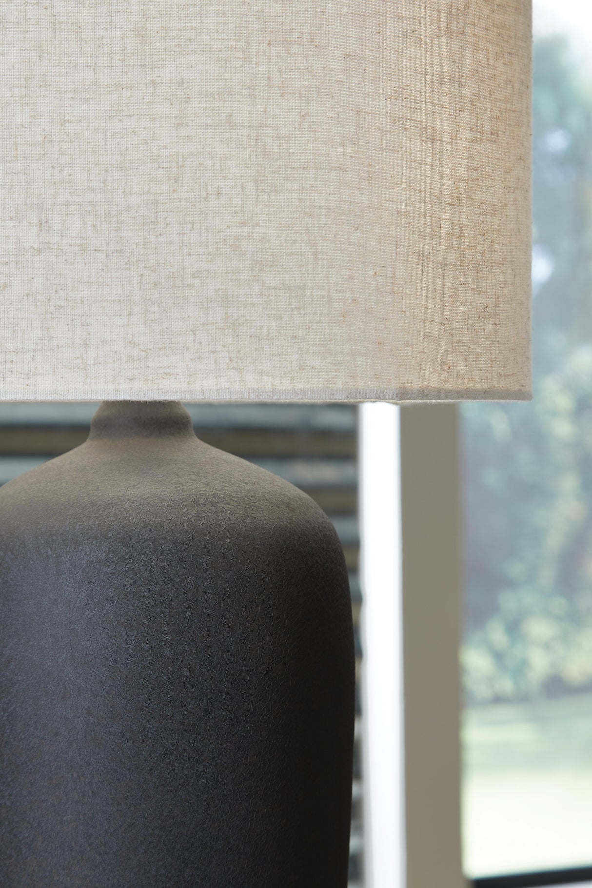 Ryenburg Table Lamp - L207584