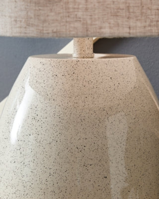 Linas Table Lamp - L207594