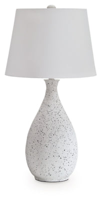 Wyattford Table Lamp - L207614