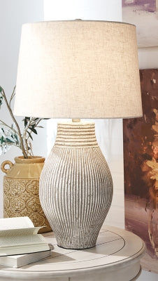 Layal Table Lamp (Set of 2) - L235634X2