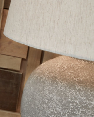 Dreward Table Lamp - L235694