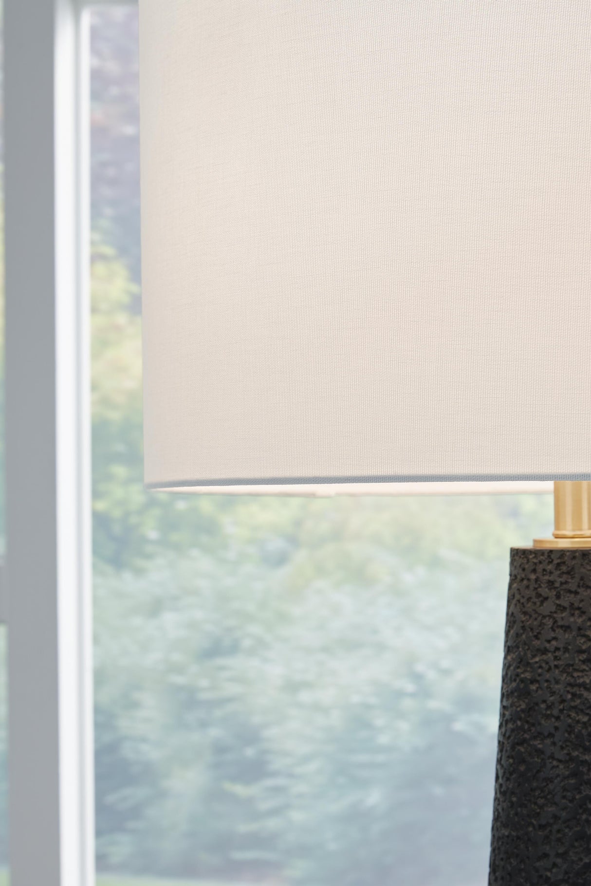 Hallburg Floor Lamp - L235761