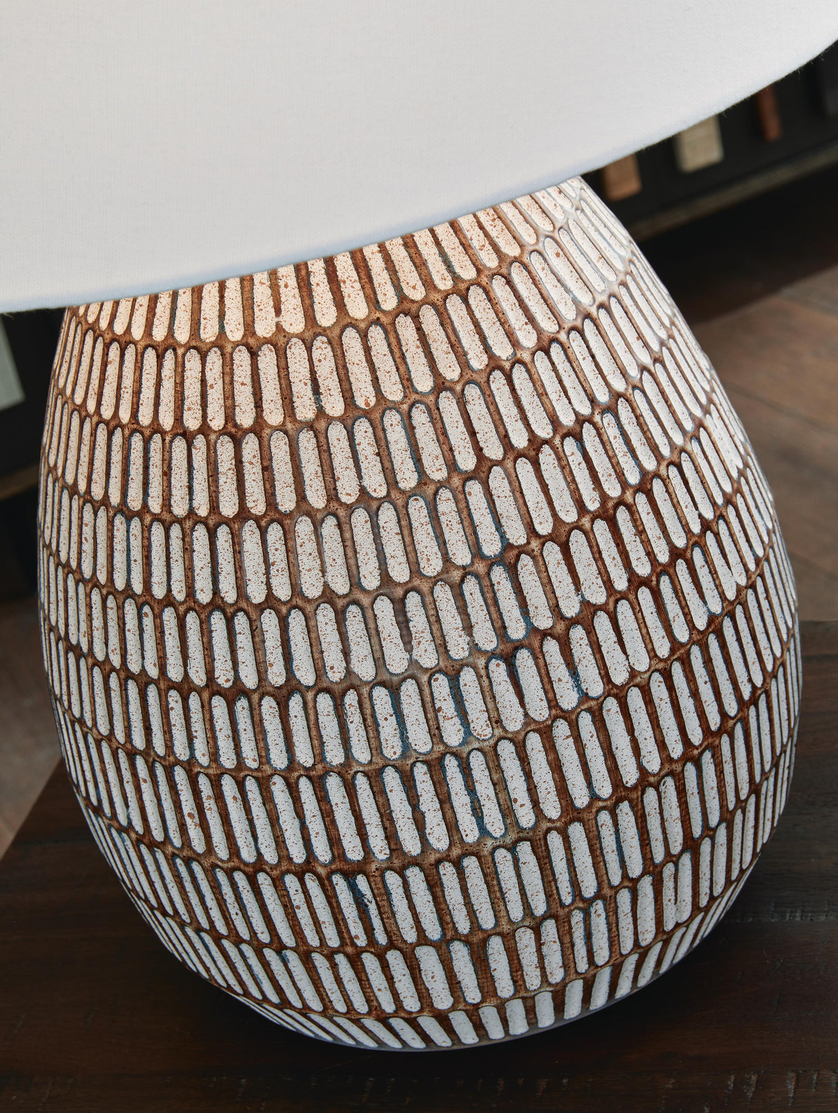 Darrich Table Lamp - L235804