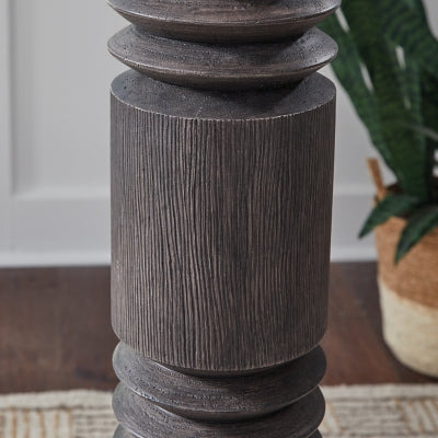 Fainwell Floor Lamp - L235861