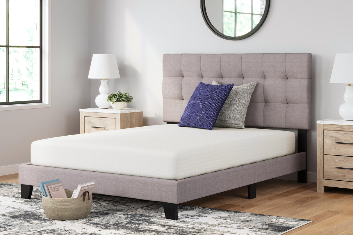 Chime 8 Inch Memory Foam Queen Mattress in a Box - M72631