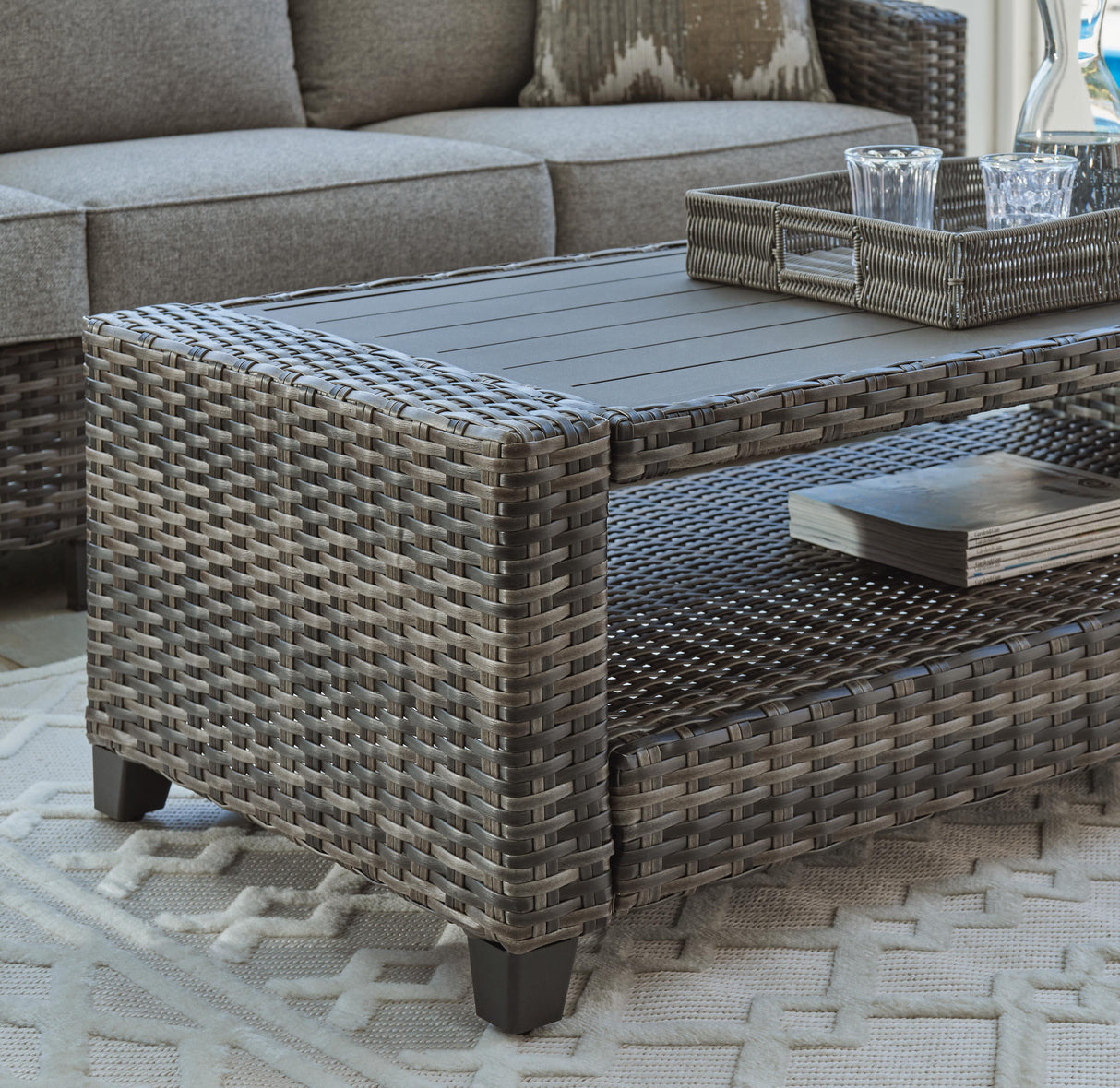 Oasis Court Outdoor Sofa/Chairs/Table Set (Set of 4) - P335-081