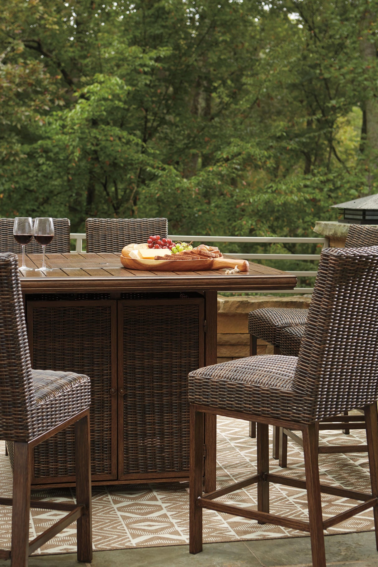 Paradise Trail Outdoor Counter Height Dining Table with 6 Barstools - P750P6