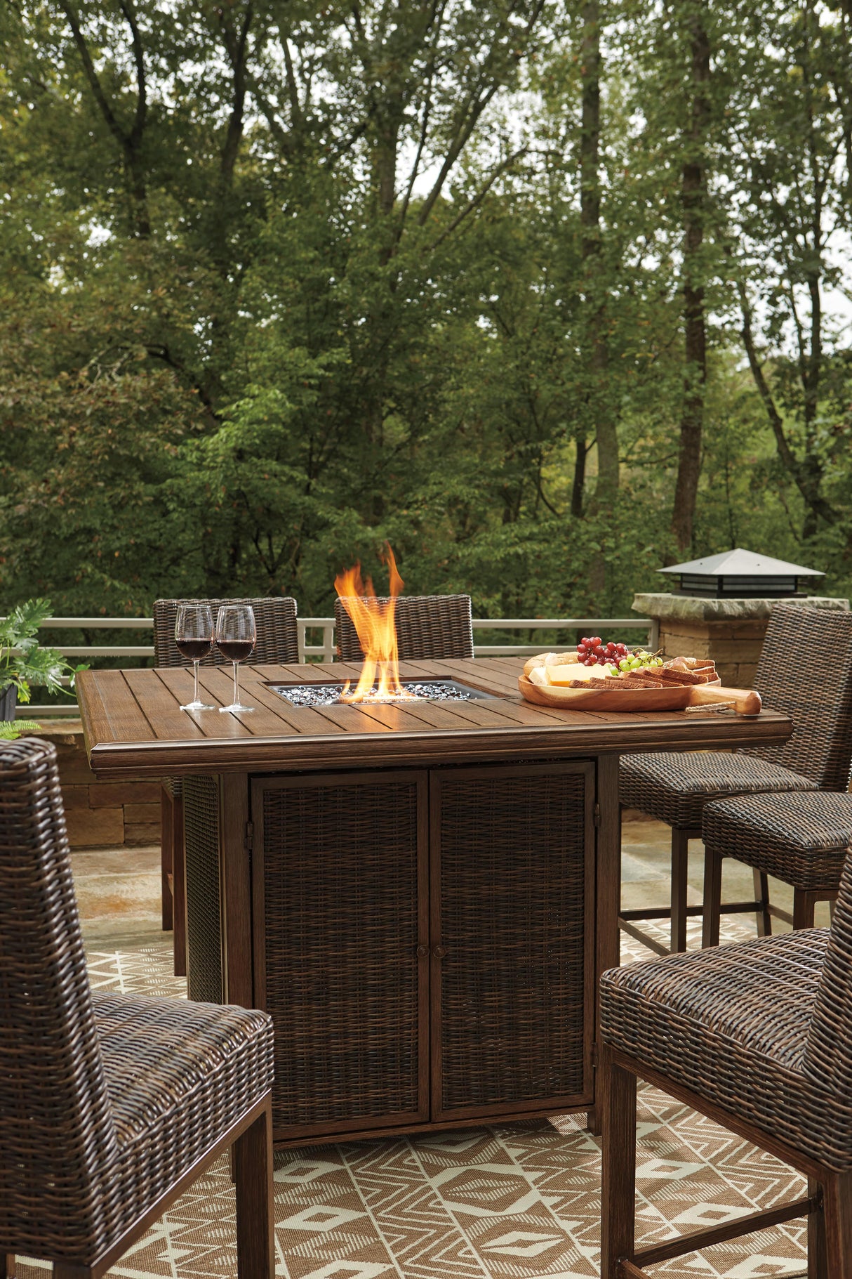 Paradise Trail Outdoor Counter Height Dining Table with 6 Barstools - P750P6