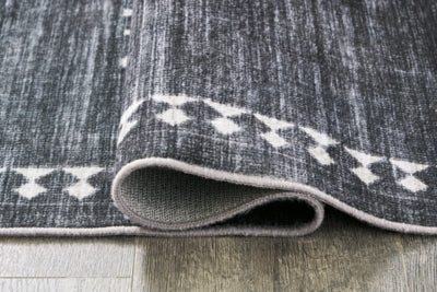 Arloman 5' x 7' Washable Rug - R405932