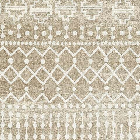 Bunchly 4'11" x 7'2" Washable Rug - R406222