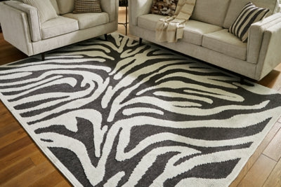 Thomwith 8' x 10'2" Washable Rug - R406291