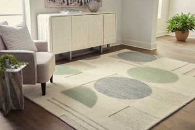 Dallane 8' x 10' Rug - R406351