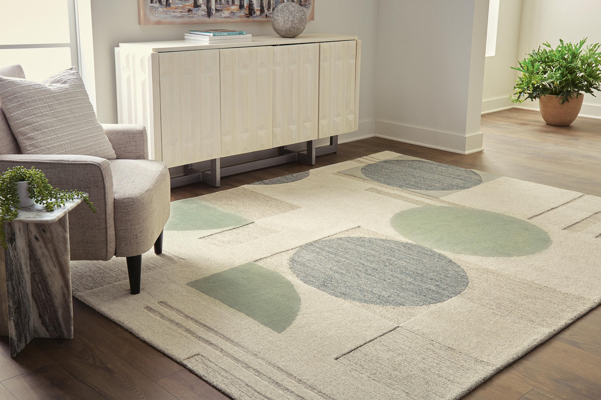 Dallane 8' x 10' Rug - R406351