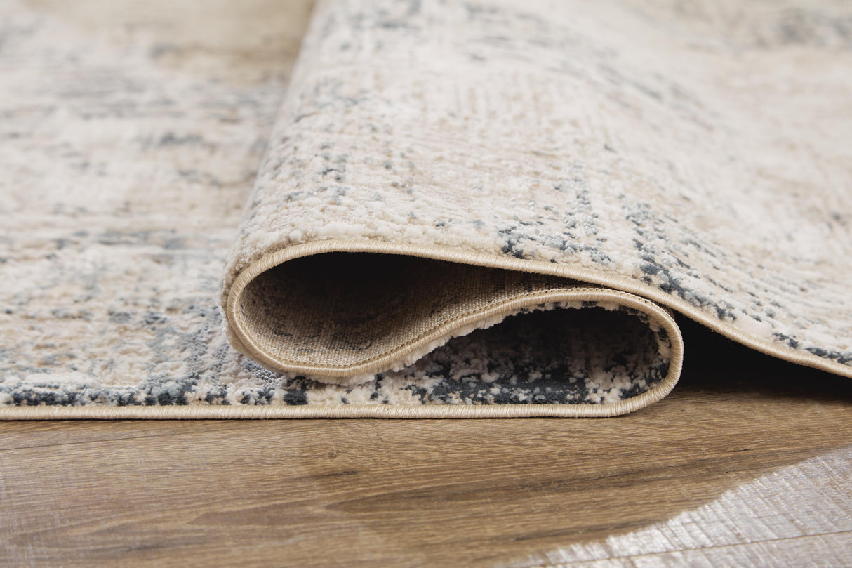 Gentor 5' x 7' Rug - R406522