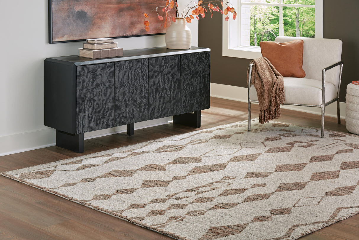 Brettler 8' x 10' Rug - R406791